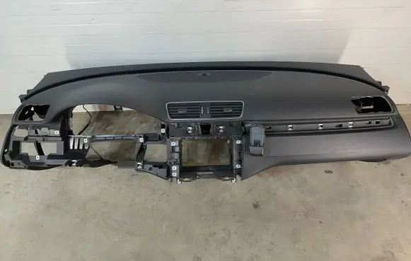Volkswagen PASSAT CC Dashboard 3C1857003