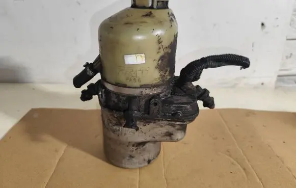 Opel Zafira A Power steering pump 1040085003094