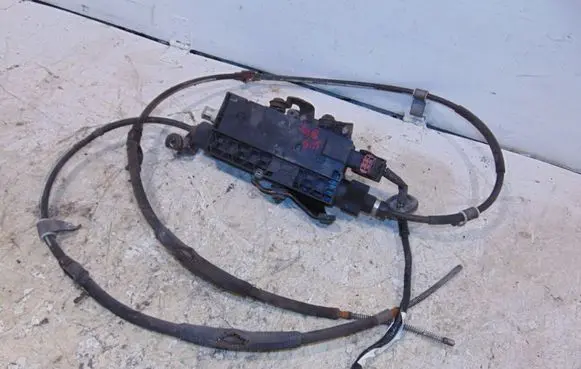 Subaru Legacy Hand brake/parking brake motor 26002AJ000
