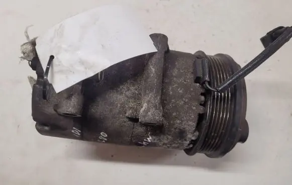 Volvo V50 Air conditioning (A/C) compressor (pump)