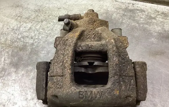 Mini One - Cooper R50 - 53 Front brake caliper