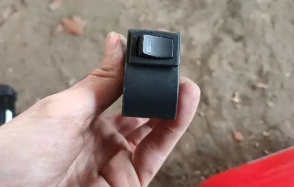 Mazda 3 I Other switches/knobs/shifts 03750390