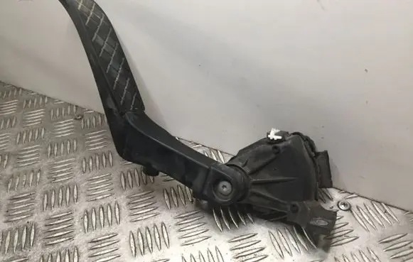 Audi Q7 4L Accelerator throttle pedal 7L0723507