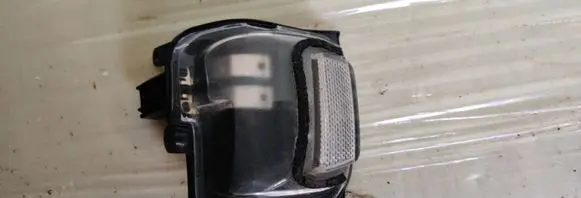 Mazda 2 Mirror indicator light D09W69182