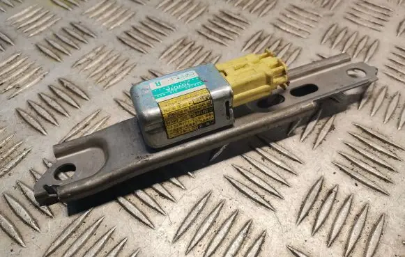 Lexus RX 450H Airbag deployment crash/impact sensor 8986048020