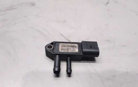 Volkswagen Caddy Exhaust gas pressure sensor 076906051A