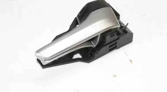 Toyota Prius (XW30) Front door interior handle