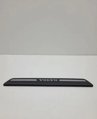 Volvo V40 Front sill trim cover 31265842