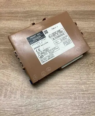 Lexus IS 220D-250-350 Keyless (KESSY) go control unit/module 8999053013 2325002741