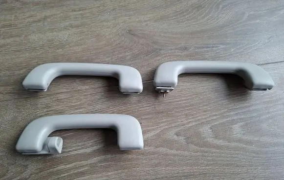 KIA Niro A set of handles for the ceiling CAC