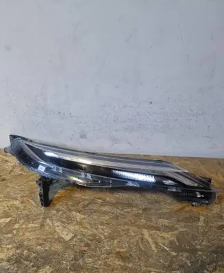 Nissan Juke II F16 Headlight/headlamp 261206PA0A 90170975 P13AFJK16R