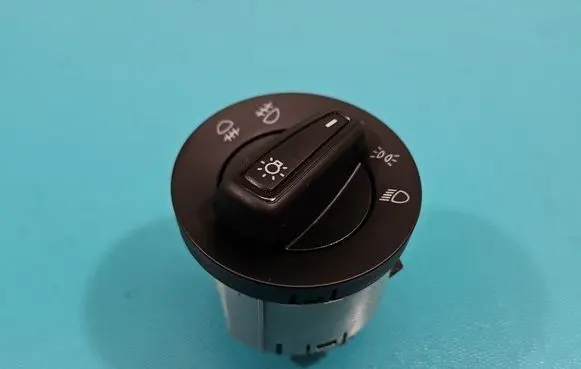 Skoda Octavia Mk3 (5E) Light switch 5E0941431F IMPRK1455435