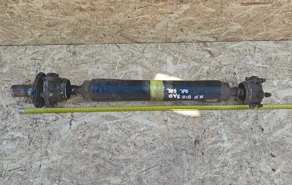 Mitsubishi Pajero Rear driveshaft/prop shaft