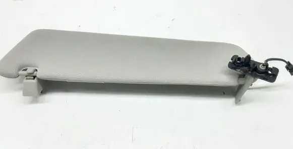 Sun visor