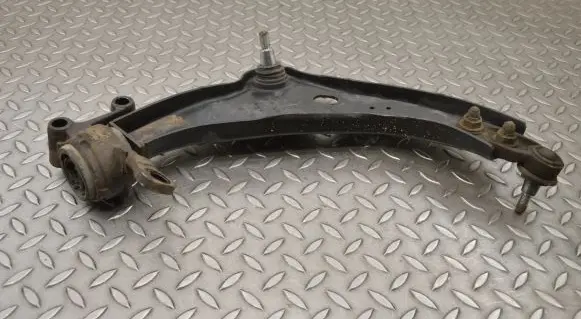 Mini One - Cooper Coupe R56 Front lower control arm/wishbone