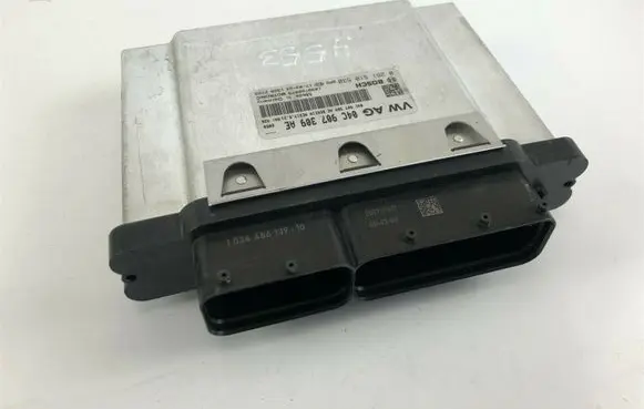 Volkswagen Golf VII Other control units/modules 04C907309AE