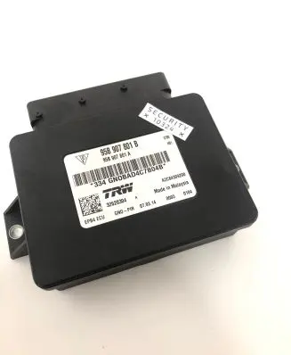 Porsche Macan (95B) Hand brake control module 95B907801A A2C84309200