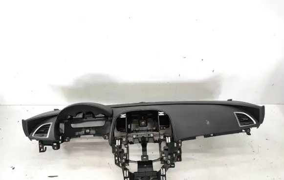 Opel Astra J Dashboard