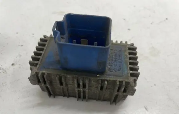 Glow plug pre-heat relay