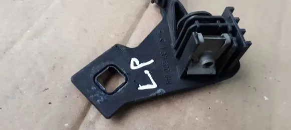 Audi A4 S4 B8 8K Headlight/headlamp mounting bracket