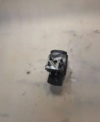 Audi A6 S6 C5 4B ABS Pump 8E0614111C