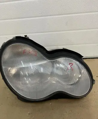 Mercedes-Benz C W203 Headlight/headlamp A2038200861 F308