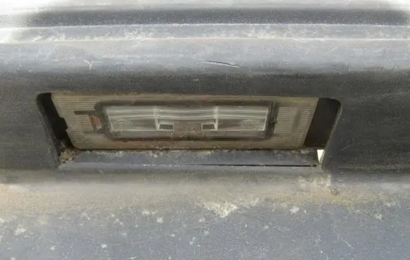 Renault Clio I Number plate light 