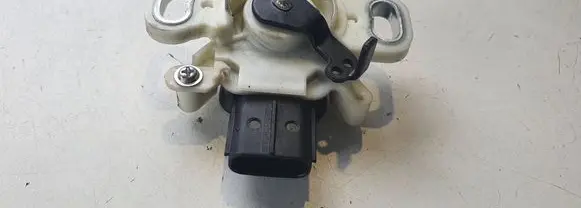 Clutch pedal sensor