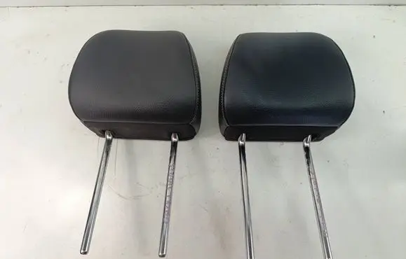 KIA Stonic Front seat headrest 