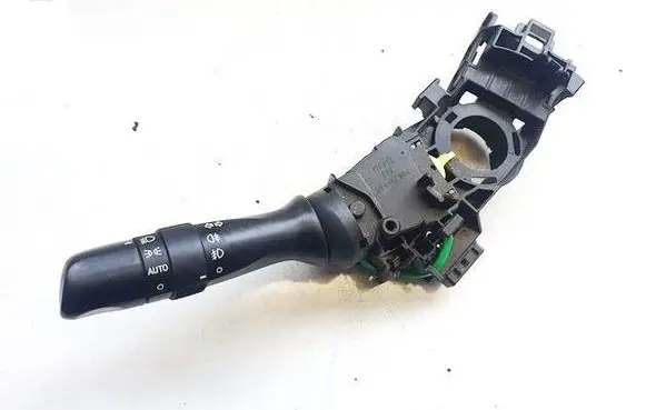Toyota Avensis T270 Indicator stalk 173832