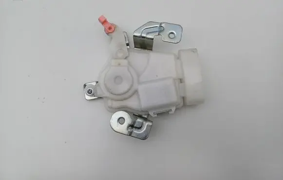 Daihatsu Trevis Central locking motor 