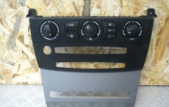 BMW 5 E60 E61 Climate control unit 6988502