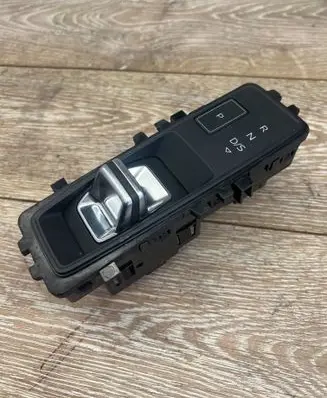 Audi A3 S3 A3 Sportback 8P Gear selector 8Y0713059B