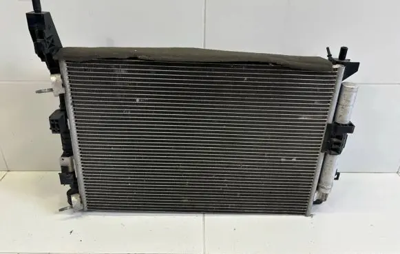 Ford C-MAX II Radiator set 