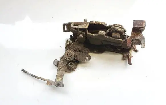 Volkswagen I LT Front door lock 211837015h