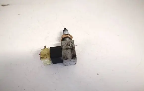KIA Sportage Brake pedal sensor switch 9381038110 93810-38110