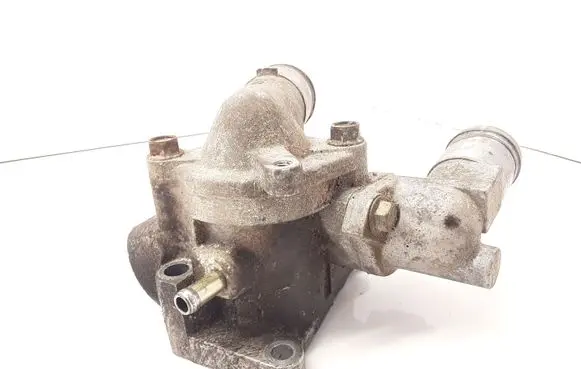 Mitsubishi Lancer Thermostat/thermostat housing