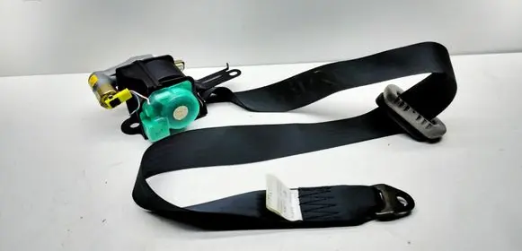 Mazda 2 Front seatbelt 0432028