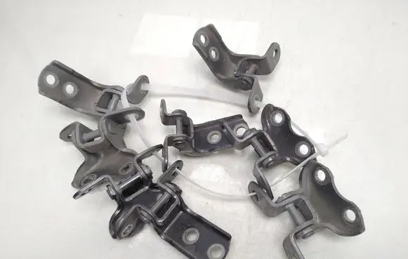 Front door hinge set