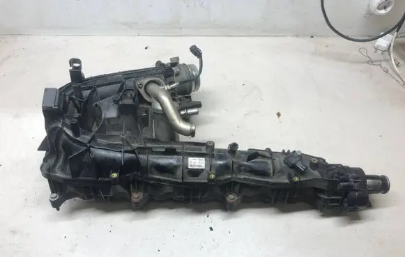 BMW X5 E70 Intake manifold 8507233 1001270304 3138