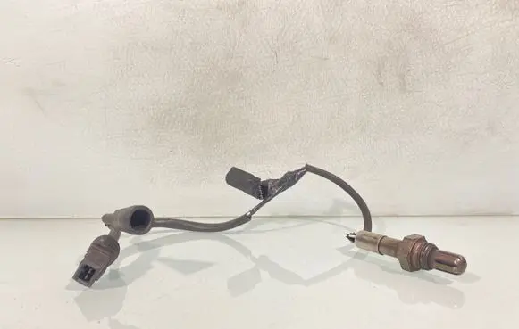 Audi A6 S6 C4 4A Lambda probe sensor K143