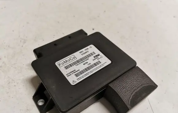 Volvo S60 Hand brake control module 6G912598CE