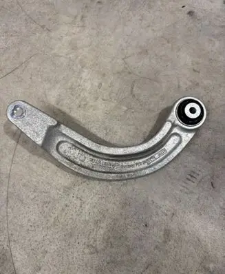 Audi Q4 e-tron Rear upper control arm/wishbone 1EA505351A 1EA505323B