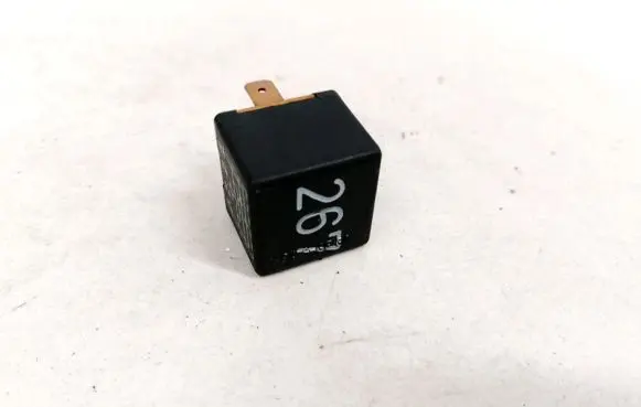 Audi A4 S4 B5 8D Other relay 899519