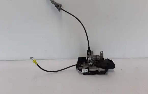 Volvo S90, V90 Front door lock 31349895