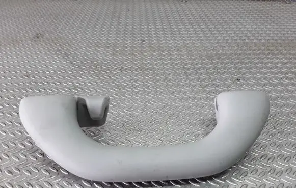 Skoda Octavia Mk2 (1Z) Rear interior roof grab handle 6Y0857607