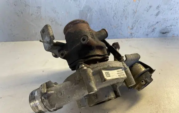 Renault Megane IV Turbo 8201164371