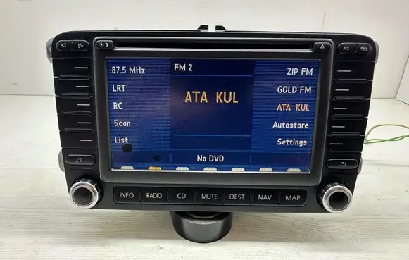 Volkswagen Touran I Radio/CD/DVD/GPS head unit 1K0035198B 86987993Z 90300719