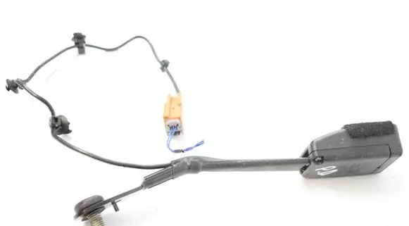 BMW 4 F32 F33 Front seatbelt buckle FK7261208AD