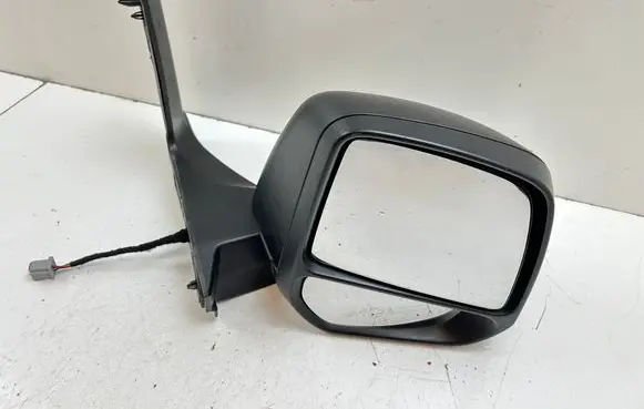 Front door electric wing mirror
